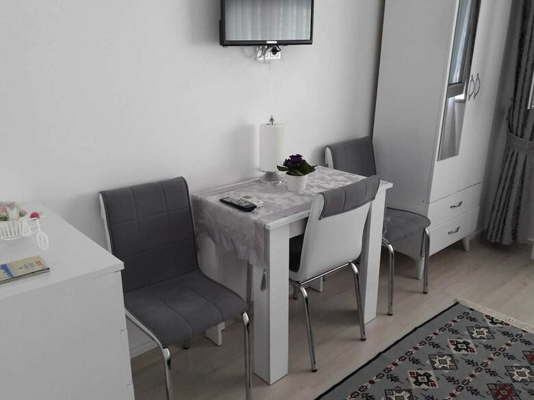 Golden Life Apart Otel