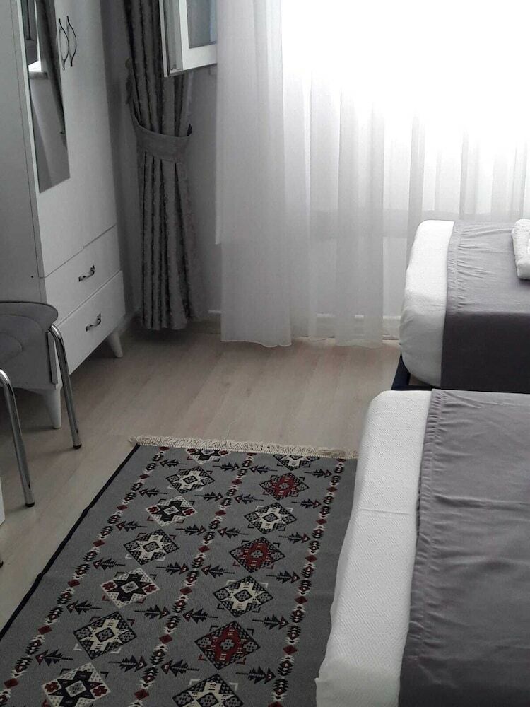 Golden Life Apart Otel