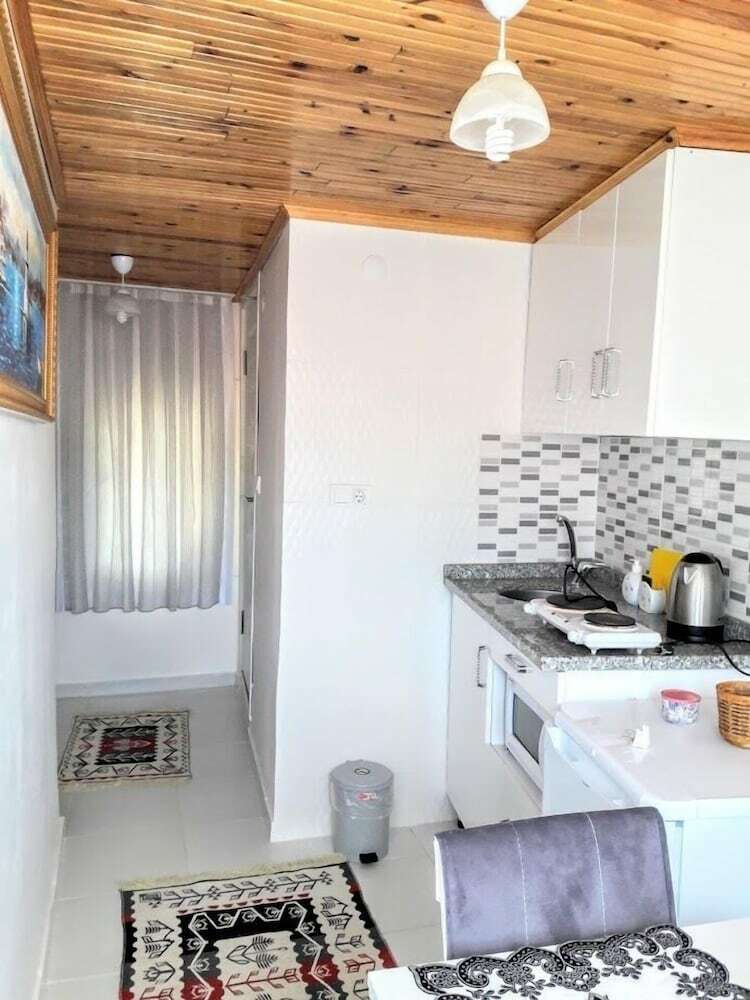 Golden Life Apart Otel