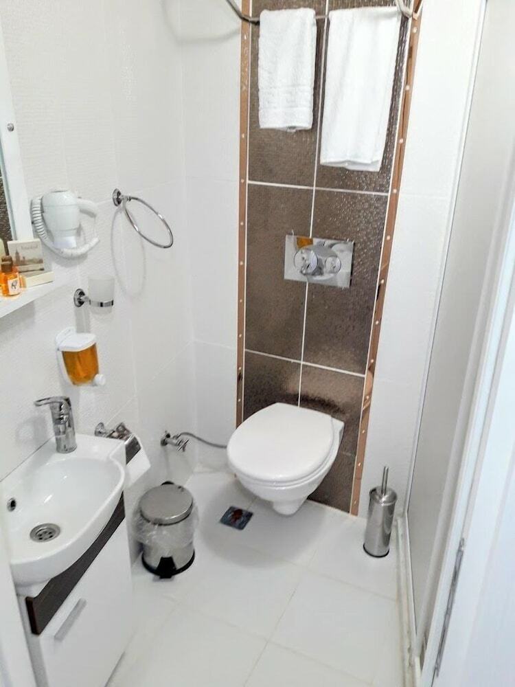 Golden Life Apart Otel