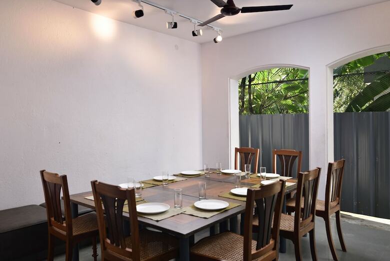 Hotel Shalom Villa By Vista Rooms