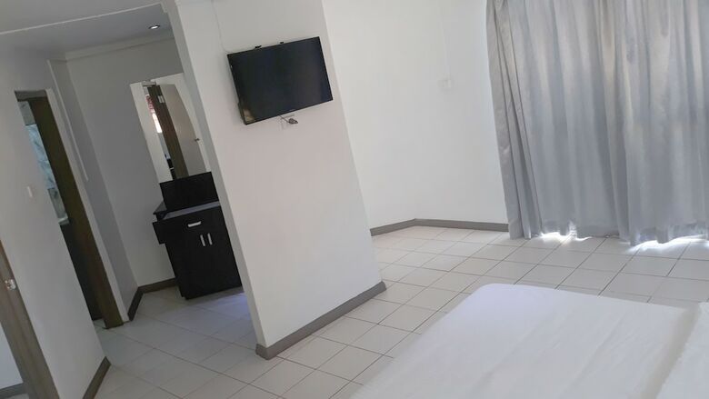 Aparthotel Town House Apartment Hotels Suva