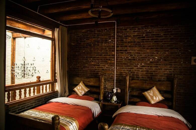 Hotel Jha Lam Gang Inn