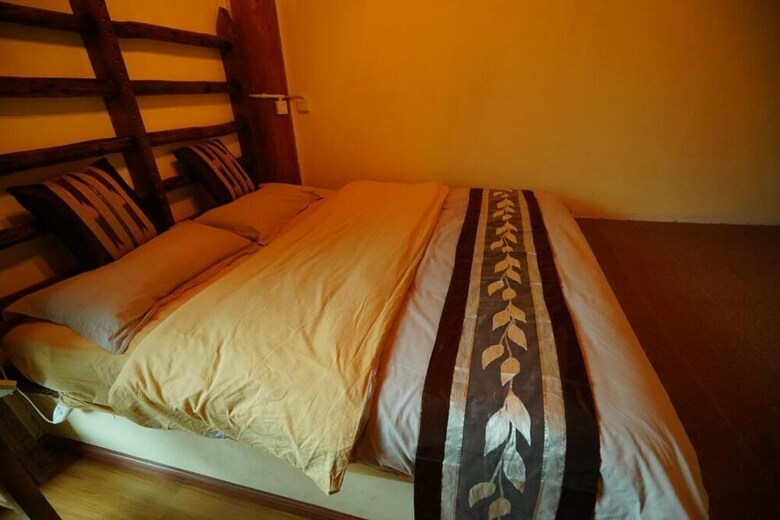 Hotel Jha Lam Gang Inn