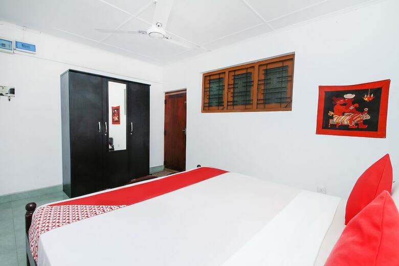 Hotel Oyo 447 Lavila