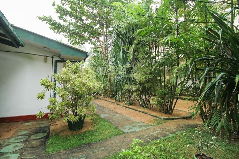 Hotel Oyo 447 Lavila