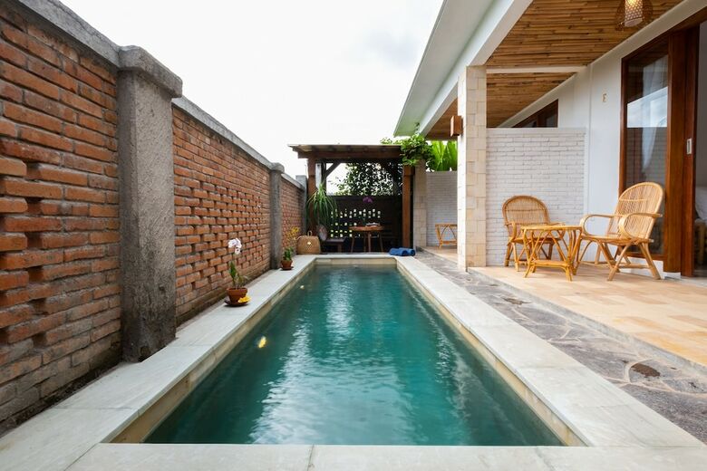 Hotel Oyo 1493 Surya Villa