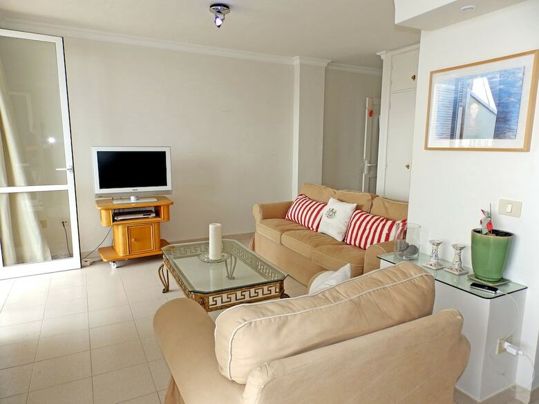 Apartamentos Atico Medano 3