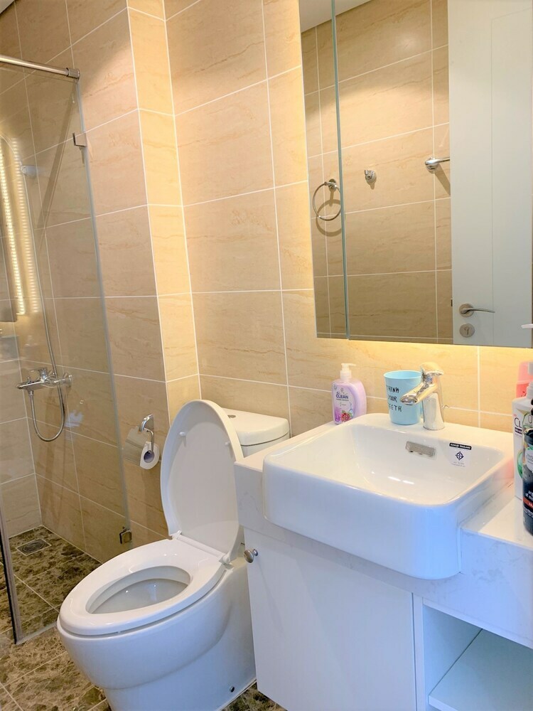 D'capitale Apartments