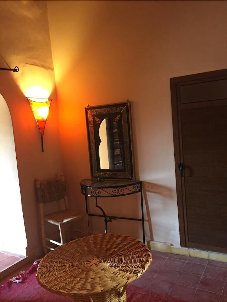 Hotel Auberge Famille Benmoro