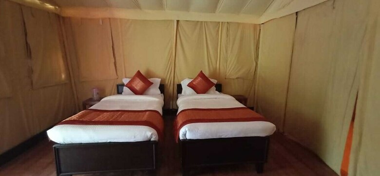 Hotel Jungle Niwas