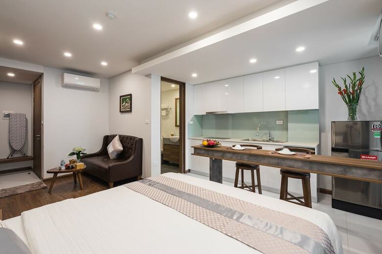 Narcissus Hotel And Apartment