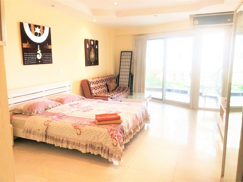 Apartamentos Plaza Residence Jomtien Beach