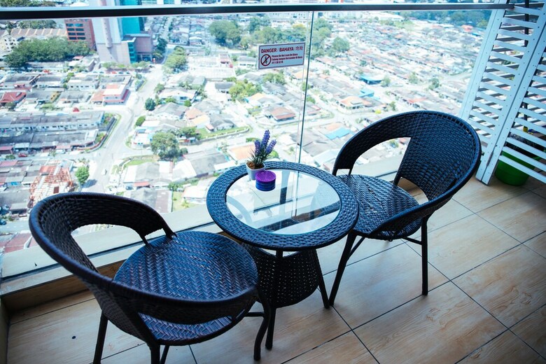 Apartamentos Ksl Studio Homestay By Immaculate