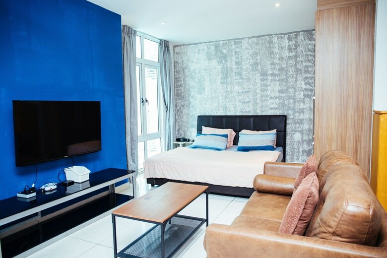 Apartamentos Ksl Studio Homestay By Immaculate