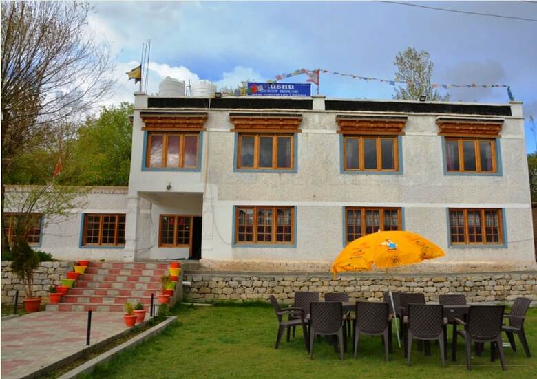 Hotel Tih Khushu Guest House