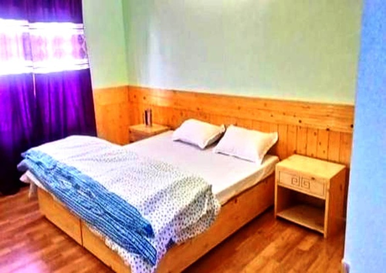 Hotel Tih Khushu Guest House