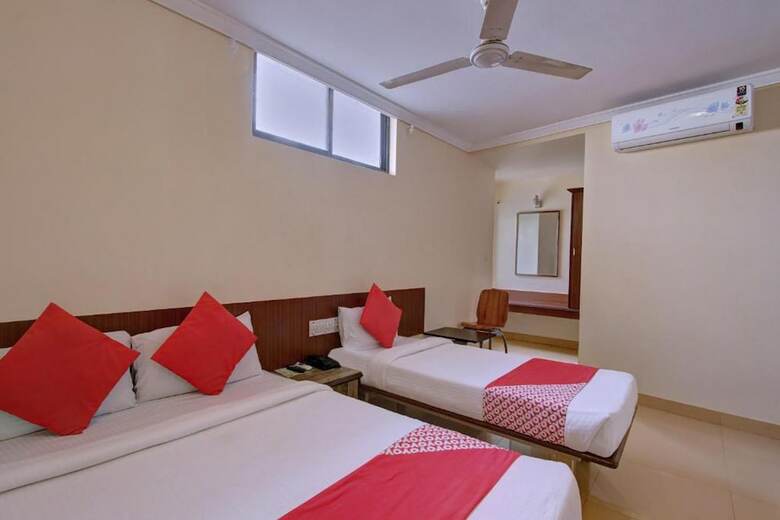 Hotel Shrusti Comfort