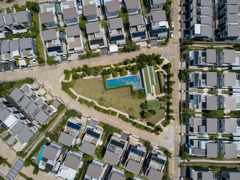 3bdr Townhouse 800m From Bangtao Beach