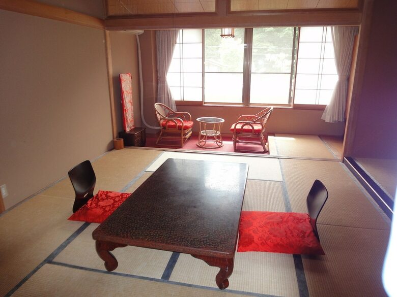 Kanouya