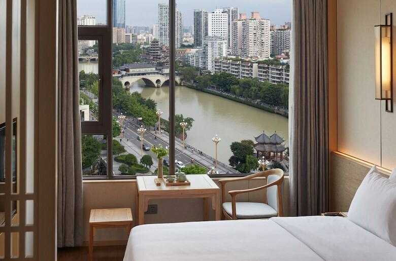 Hotel The Hidden House Chengdu Taiguli Branch