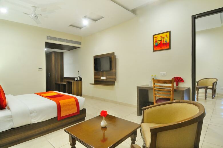 Hotel Royal Vrindaban