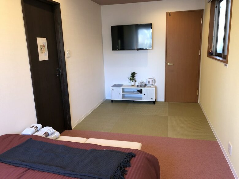 Hostal Youme Stay Inn - Hostel