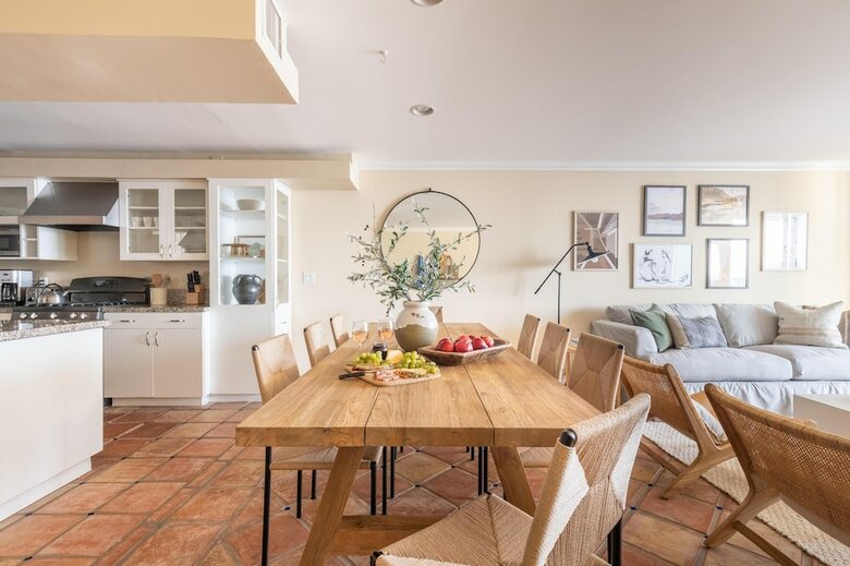 Rockpoint By Avantstay | Beachfront Home W/ Ocean Views & Private Beach Access