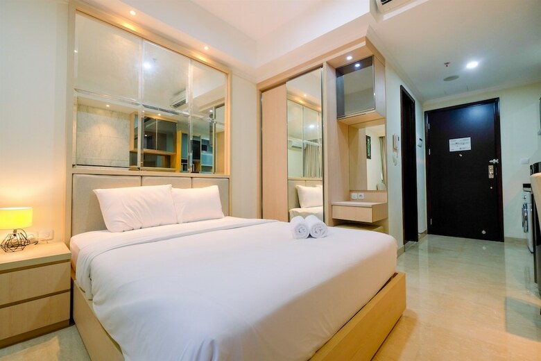 Minimalist With City View Studio @ Menteng Park Apartment