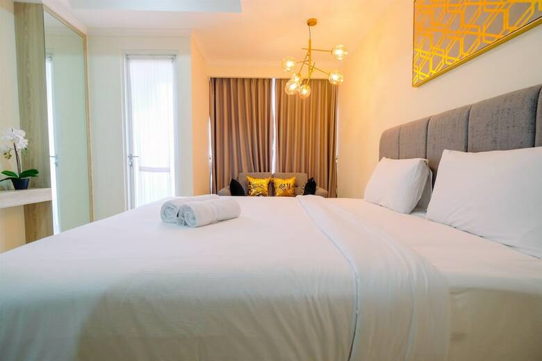 Stylish Studio Room Menteng Park Apartment