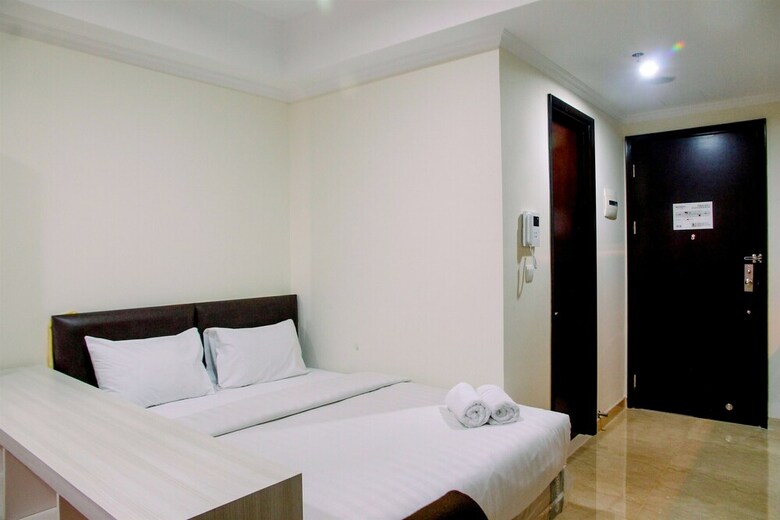 High Floor Studio With City View At Menteng Park Apartment