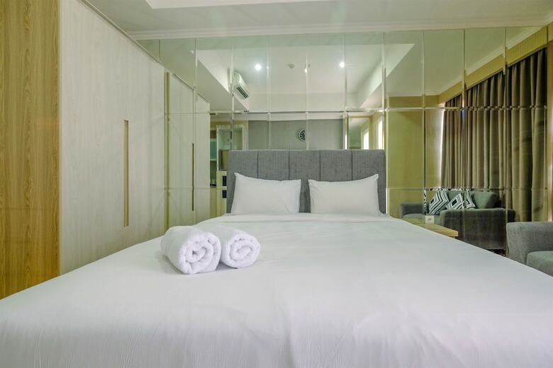 Modern And Comfy Studio At Menteng Park Apartment