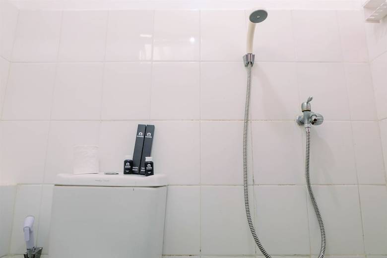 Convenient Cozy 2br Apartment At Gading Nias Residence