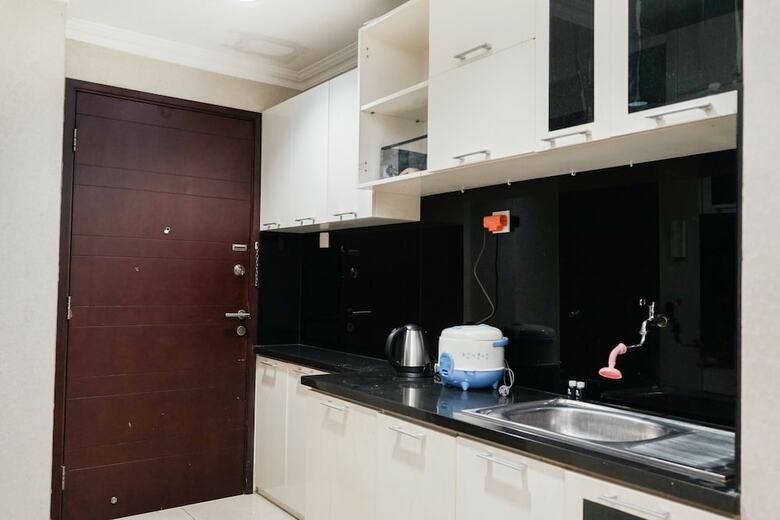 Spacious 2br Apartment At Mangga Dua Residence