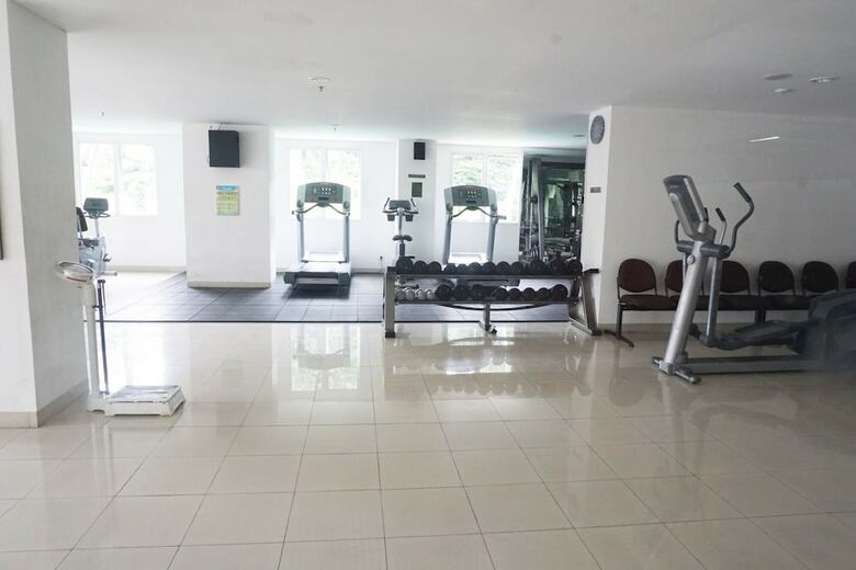 Minimalist Studio Room @ Beverly Dago Apartment