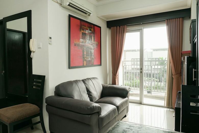 The Convenient 2br Apartment At Jakarta Residence