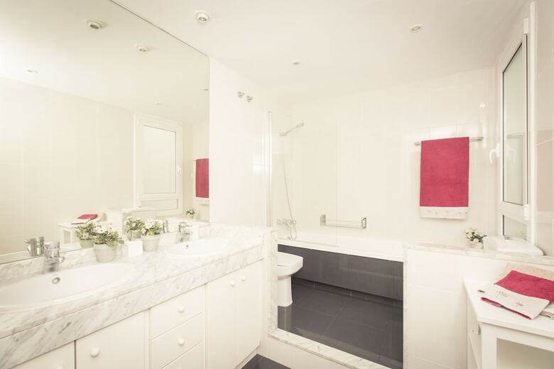 Apartamentos You Stylish Paseo de Gracia 3