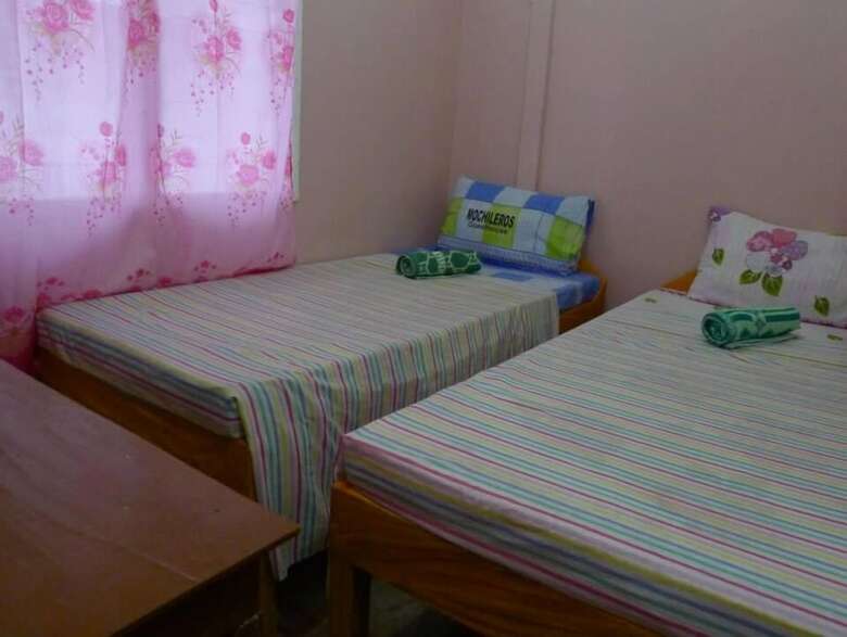 Hotel Mochileros Guesthouse