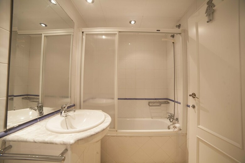 Apartamentos Kasa25 Cabo Mar