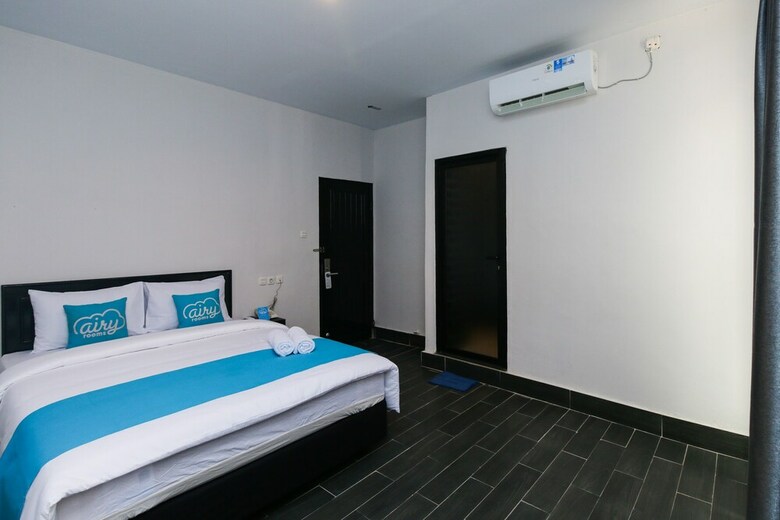 Hotel Airy Panam Hr Soebrantas Km 8.5 Pekanbaru