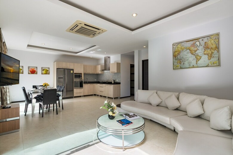 Trixie House Pool Villa