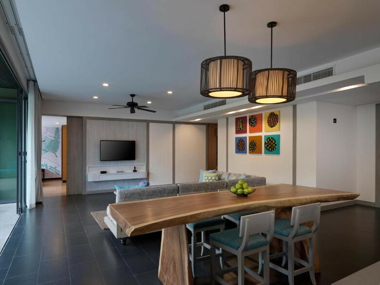 Hotel Avani+ Mai Khao Phuket Suites