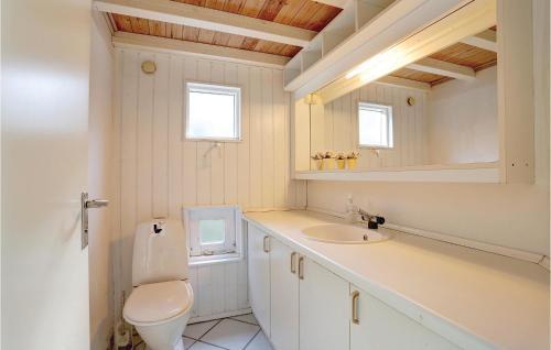 Holiday Home Fj�lstaunijn Nex� Denm