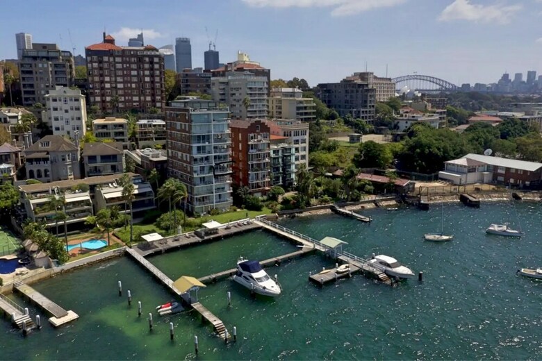 2 Bedroom Apartment With Bay View