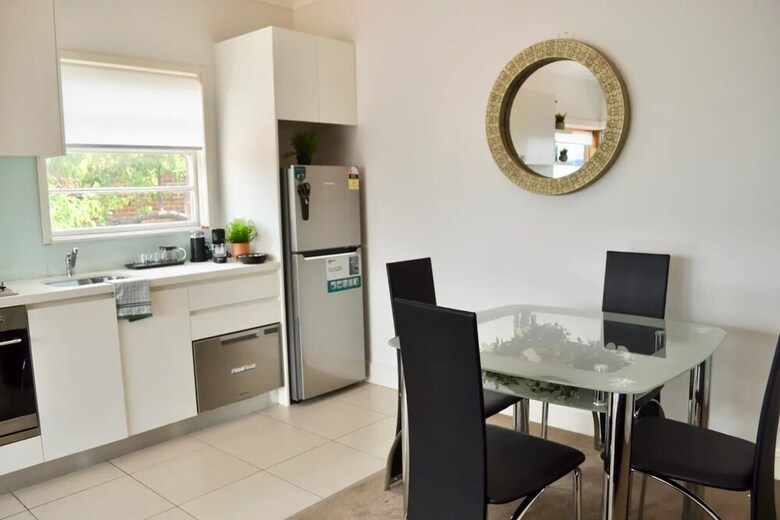 Apartamentos 2 Bedroom Home In Kirribilli With A Great View