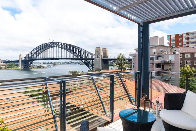 Apartamentos 2 Bedroom Home In Kirribilli With A Great View