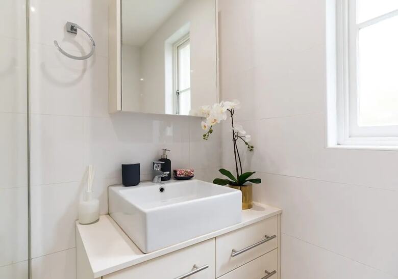 Apartamentos 2 Bedroom Home In Kirribilli With A Great View
