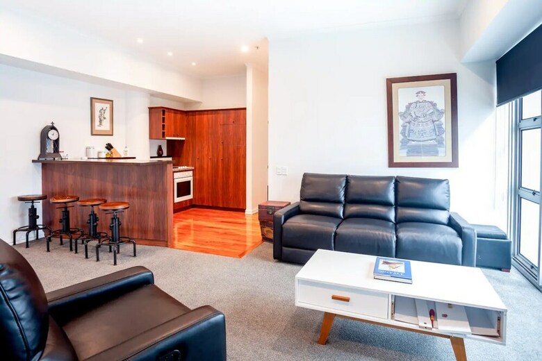 Prime Waterfront 1 Bedroom Corner Apartment