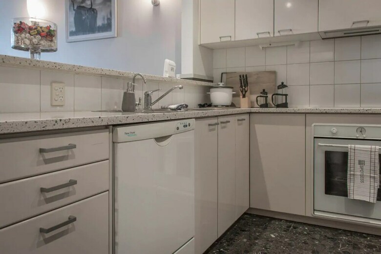 Gorgeous 2 Bedroom Apartment In Auckland Cbd