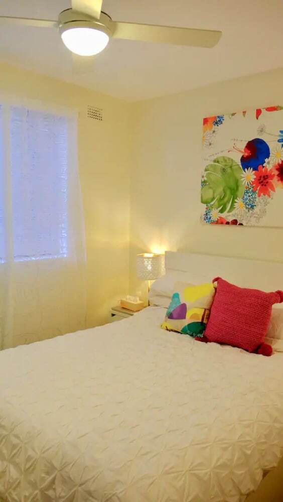 Cozy Marrickville Apartment Near Centre